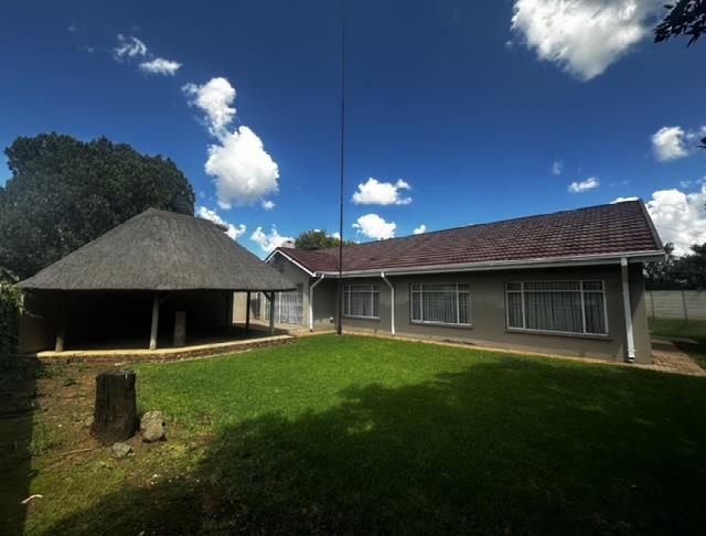 4 Bedroom Property for Sale in Bultfontein Free State